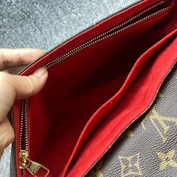 100% Authentic Louis Vuitton Saint Placide Brown Monogram Canvas Shoulder Bag - Picture 10 of 14